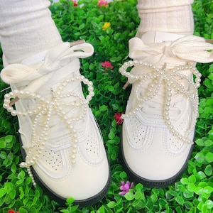 Pearl Tassel Shoelace Charm,Bead Bowknot Shoe Charm for Sneakers,Pearl Bow Sneakers Decoration,DIY Sneaker Accessory,Sneakers Jewelry,Gift