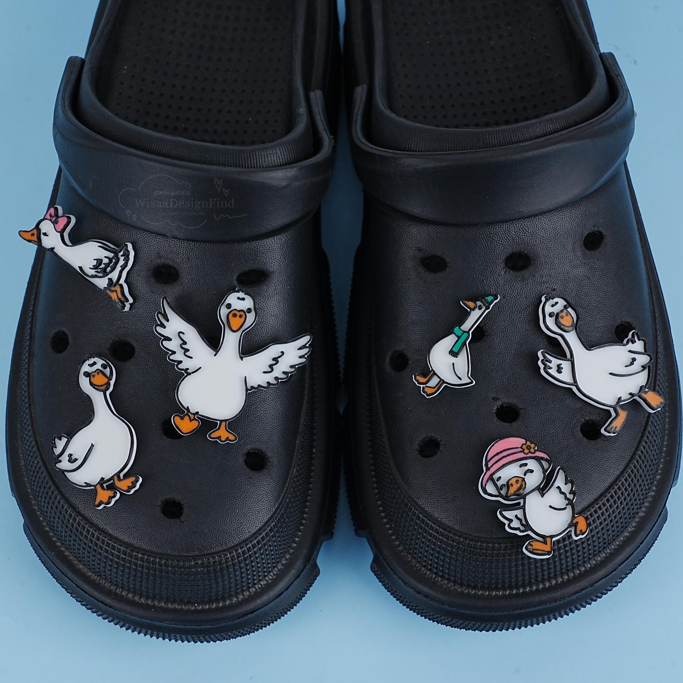 2 Breloques Jibbitz Crocs Sur Le Thème Bluey - Charmes Amusants Pour Enfants - PVC Multicolore