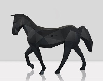 Modern Geometric Horse Metal Standing Horse Sculpture - 3D Animal Garden Art Decor, Horse Statue for Outdoor Indoor
