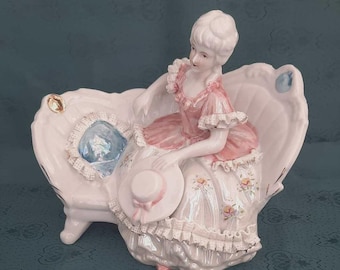 Large porcelain figurine of a noble lady. Vintage 6&quot; Victorian figurine. Woman with crinoline dress sitting on a sofa. Collectibles. !!!!
