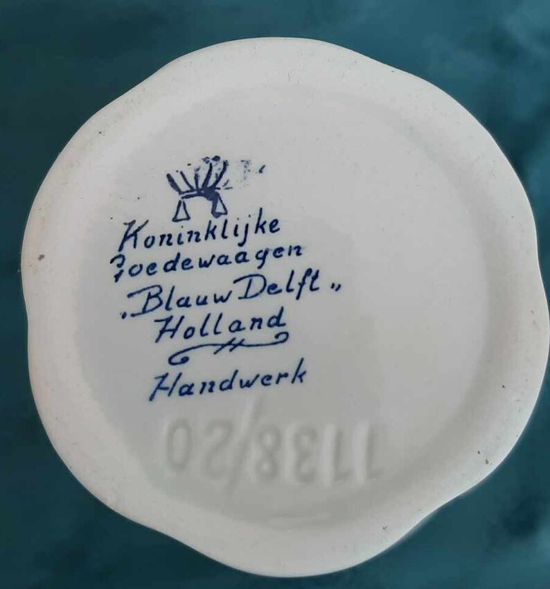 Delft Blue Hand Painted Vase. Vintage Delft Blue Vase. Retro Holland