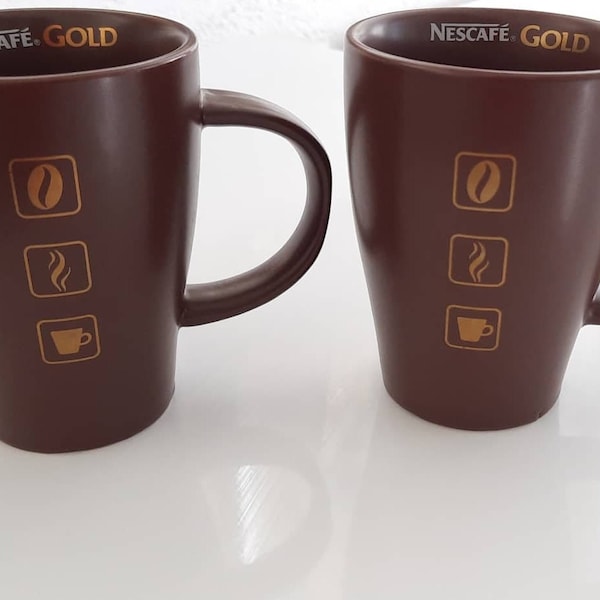 Nescafe collectible cups. Sets of 2 coffee cups. Vintage hot chocolate or coffee mugs. Retro Nestle hot chocolate mug. Vintage collectibles.