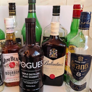 Empty Whiskey, Bourbon, Ouzo bottle. Tullamore Dew, Ballantine&#39;s, Grant&#39;s, Teacher&#39;s, Jameson, Martini, Pogues, Jim Beam, 100 Pipers, Dimple