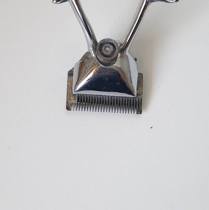 Vintage Manual Hand Clipper. Hair Clipper. Collectible Clippers