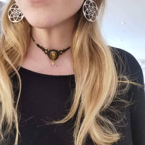 Girocollo macrame hippie, collana di pietra naturale Boho, lapislazzuli di pietra di luna Labradorite Choker collana boho in ottone dorato Collana personalizzata immagine 8