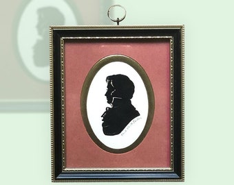 Retrato de silueta "Mister Lawrence" de Enid Elliot Linder - Pintura de perfil masculino coleccionable - Arte mural de estilo victoriano