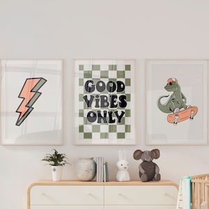 Impresiones de dinosaurios para habitación de niños,  Decoración de dinosaurios, Conjunto de 3 imprimibles, Dino skate, Descarga Digital.