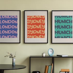 Personalisiertes Stadtposter, druckbare digitale Kunst, Wähle Namen & Farben, Individuelles Städtenamen-Design - Digital
