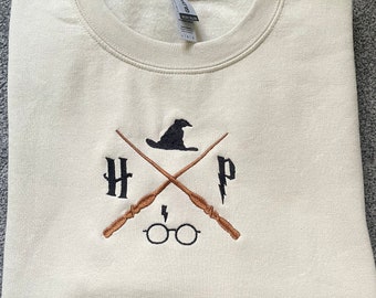 Wizard Harry machine embroidered crewneck