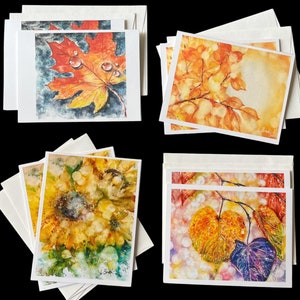 NUANCES D'AUTOMNE - 8 petites cartes vierges pliées de 4,25 x 5,50 pouces avec des impressions d'art aquarelles originales et des enveloppes - 4 modèles différents