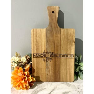 Personalised Cheese Board | Acacia wood | Paddle | Wooden | Anniversary | Housewarming | Wedding | Birthday | Gift | Christmas