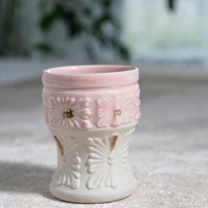 Vintage Rokoko Porzellan handgemachte Tasse, Bronze Akzente, große Kaffeetasse / Weinglas, Housewarming Geschenk