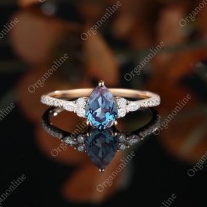 Lab alexandrite engagement anniversary ring vintage 14k gold moissanite ring Cluster marquise cut diamond Solid Gold wedding ring for women