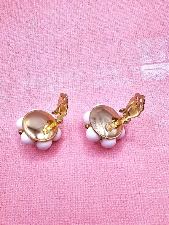 Vintage Lisner Clip-On Earrings - image 5