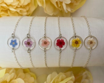Blossom Bracelet, Forget Me Not Bracelet, Preserved Flower, Dainty Bracelet, Silver Plated Bracelet, Minimalist Jewellery, Resin Jewellery