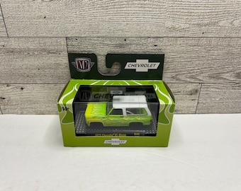 1973 Chevrolet K5 Blazer Die Cast Truck • M2 Machines Light Green Flames
