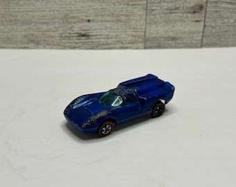 Vintage Hot Wheels 1968 Lola GT70 Redline Die Cast Car (Made in Hong Kong)