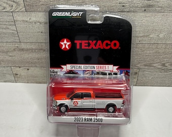 GreenLight Texaco 2023 Ram 2500 Pickup Truck • Special Edition Die Cast Metal