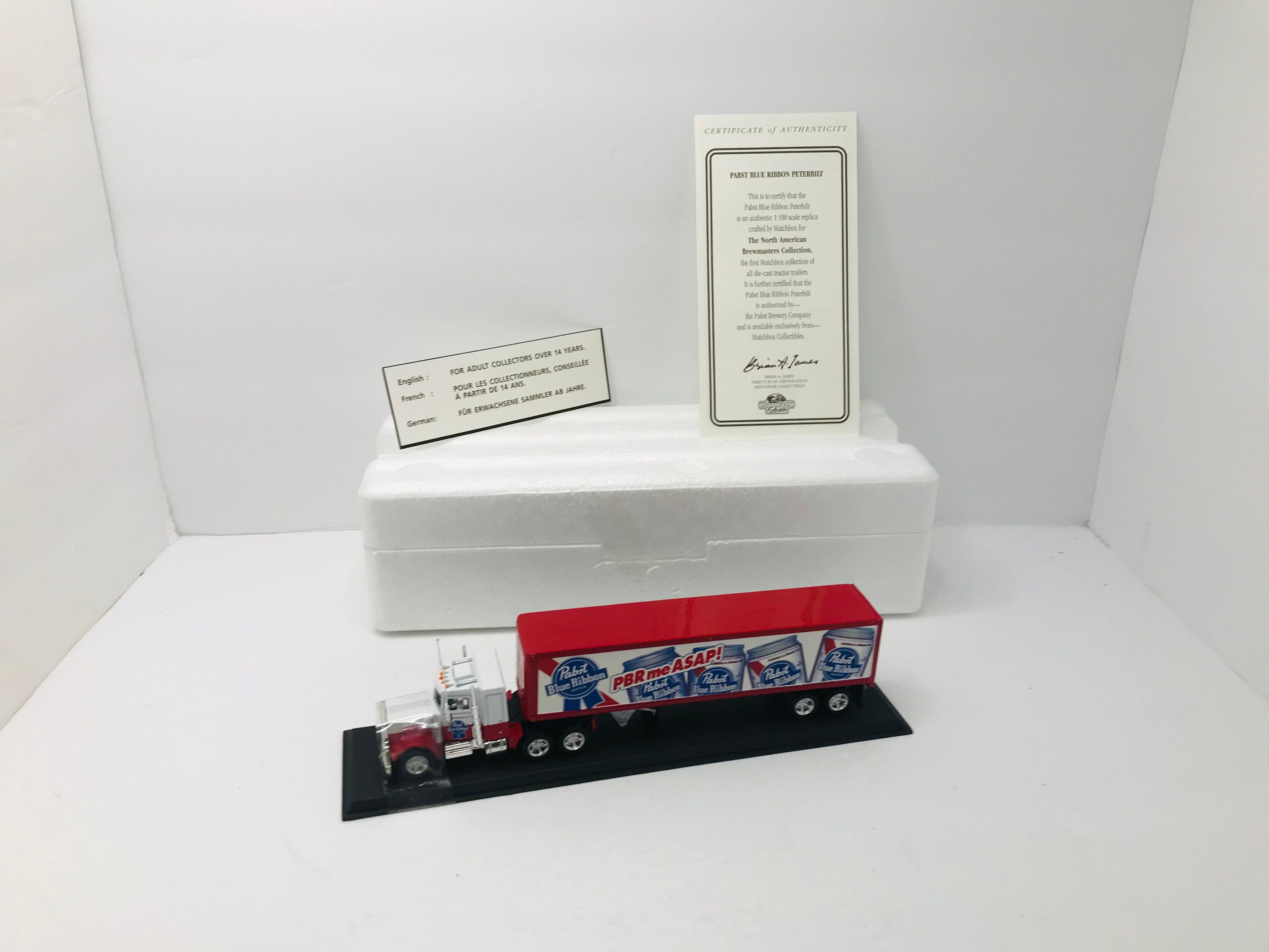 Matchbox Pabst Blue Ribbon Peterbilt Tractor Trailer Die-Cast Original Box Made In China, used for sale  