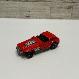 Vintage Hot Wheels Red  ‘1969  Hiway Robber / Redline • Die Cast Metal • Made in Hong Kong