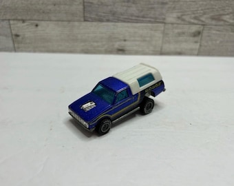 Camioneta Hot Wheels clásica '79 Dodge D-50 - Metal fundido a presión azul/blanco