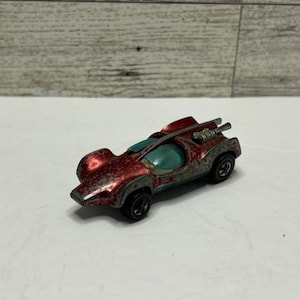 Vintage Hot Wheels Red ‘1969 Mantis Magenta Redline  • Die Cast Metal • Made in Hong Kong