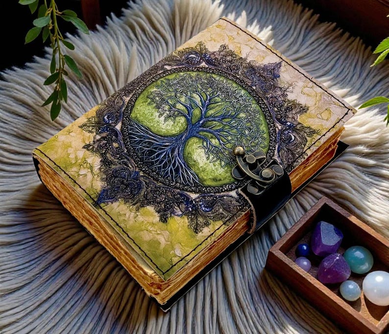 Tree of Life 400 Page Large Grimoire Vintage leather journal, Blank spell book of shadows witchcraft supplies, personalised gifts for Women bild 2
