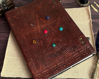 Diario in pelle goffrata con lucchetto, Libro delle ombre in pietra pentagramma
