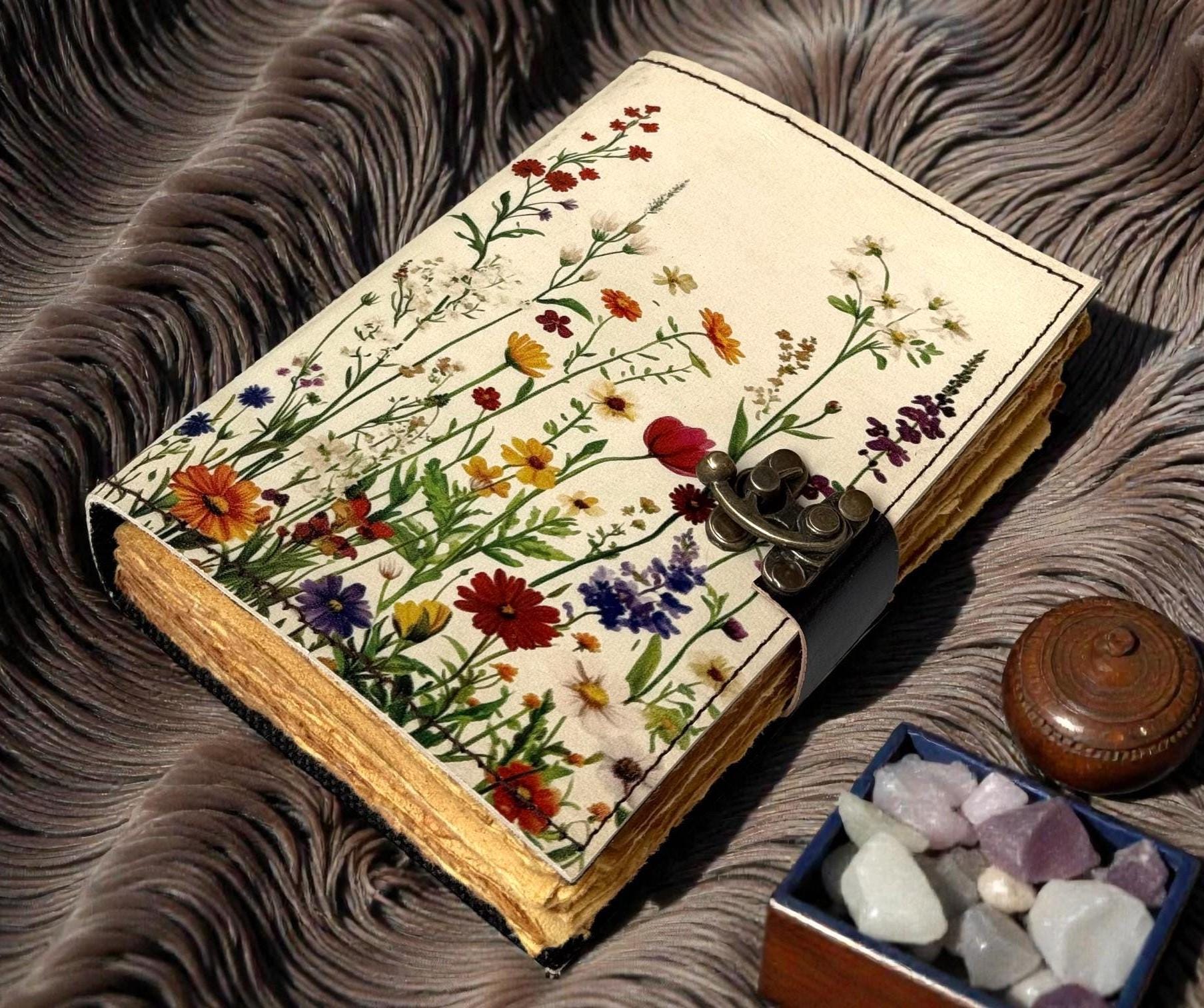 Book of Shadows Leather Journal With Lock, Handmade Grimoire Spell Book ...