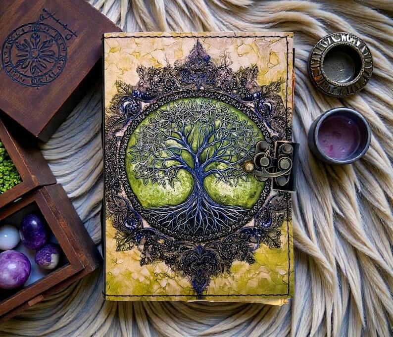 Tree of Life 400 Page Large Grimoire Vintage leather journal, Blank spell book of shadows witchcraft supplies, personalised gifts for Women bild 4