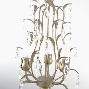 Crystal chandelier with 3-arm Asfour crystals