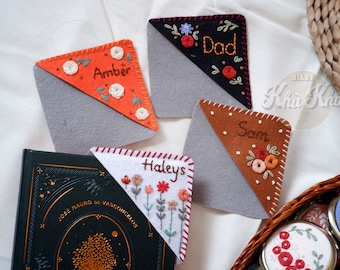 Personalisiertes Hand besticktes Lesezeichen / Stickerei Lesezeichen / Geschenk für Freund / Handbestickt mit Blumen / BuchZubehör