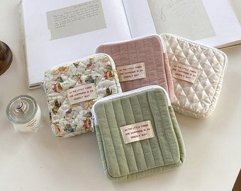 Klassieke gewatteerde meerdere kleuren bloemen zachte kleine portemonnee, kleine cosmetische organisator, make-up toilettas organisator, schattig servetpakket