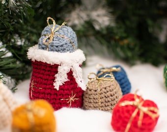 Santa's bag and Christmas gifts crochet pattern, Crochet gifts pattern, crochet santa's bag pattern, PDF pattern in English (US) only