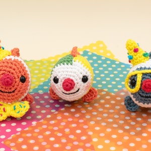 Modèle amigurumi de mobile pour bébé poisson-clown, motif amigurumi mobile pour bébé poisson-clown au crochet, modèle PDF en anglais États-Unis uniquement image 5