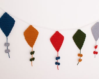 Kite garland crochet pattern, crochet kite bunting pattern, crochet garland pattern, kite crochet pattern, PDF pattern in English (US) only