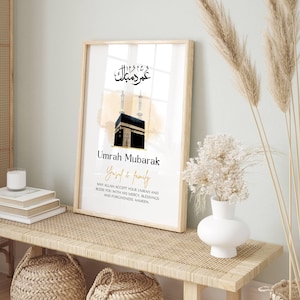 This beautiful Personalised Umrah Mubarak print makes the perfect gift for the completion of Umrah. Perfect to gift Muslim family and friends.