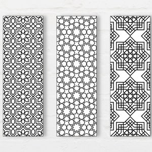These Islamic art inspired Islamic coloring bookmarks offer a therapeutic and creative escape. Simply print and color in!