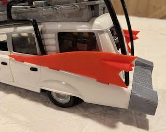 Extreme Ghostbusters Ecto 1: Fins and Bumper package