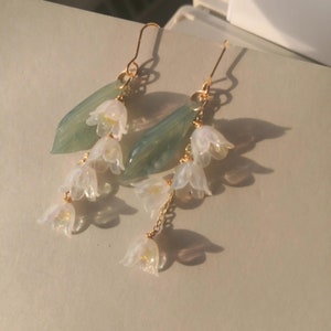 Lily of the Valley Earrings, Lily Earrings,Dangle Earrings,Dainty Floral Fairy Flower Earrings,Cottagecore earring,mom gift,Bridal Earring image 3