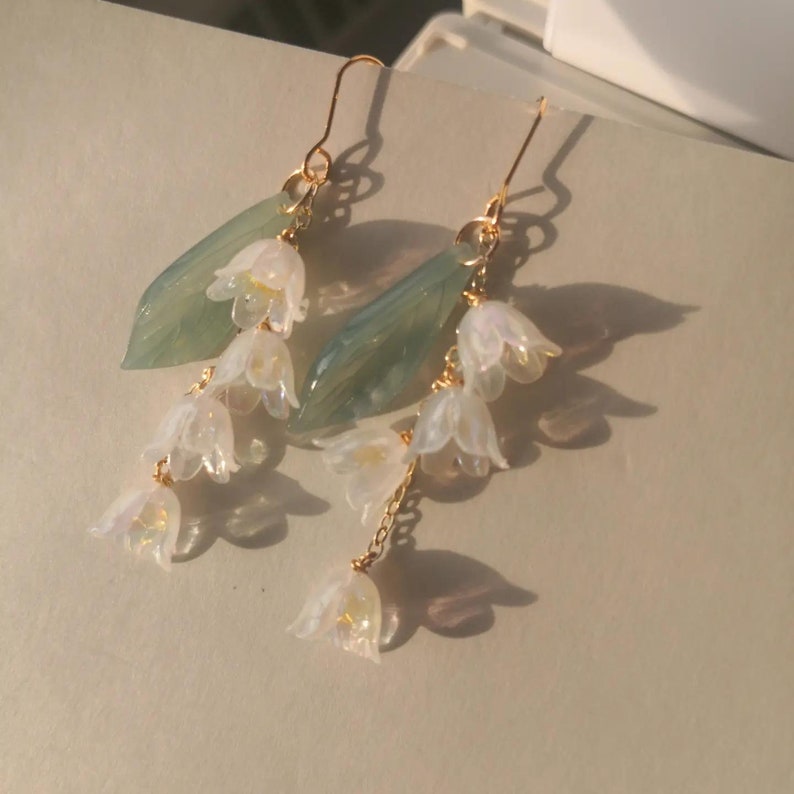 Lily of the Valley Earrings, Lily Earrings,Dangle Earrings,Dainty Floral Fairy Flower Earrings,Cottagecore earring,mom gift,Bridal Earring image 3