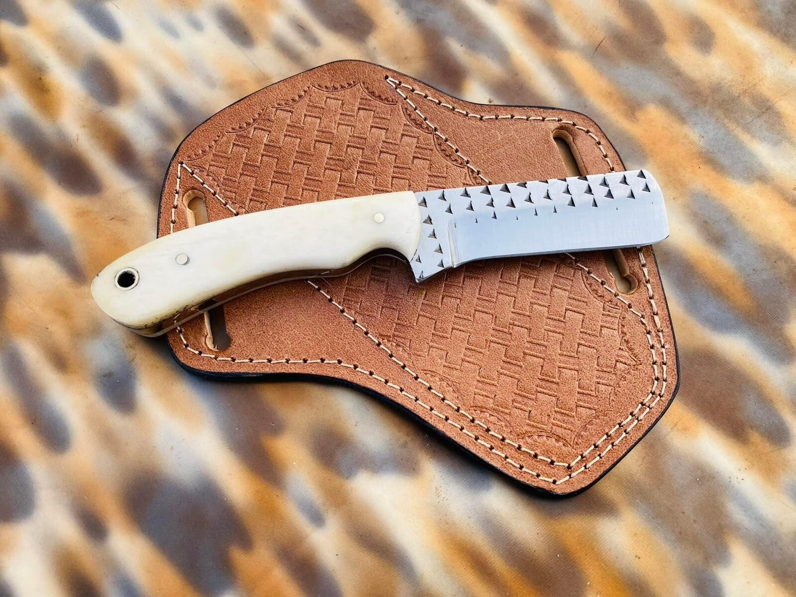 Handmade Cowboy Bull Cutter Knife: Rasp Steel Blade, Bone Handle