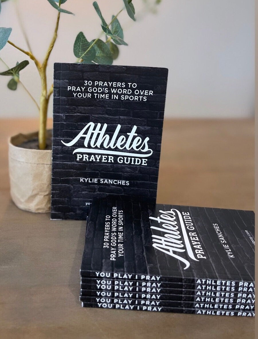 You Play I Pray Athletes Prayer Guide | Prayers | God's Word | Praying Mom |