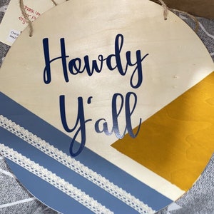 Rustic Circle Sign