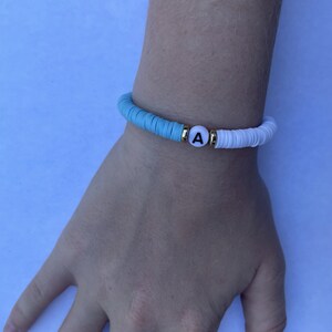 Pulsera inicial de letra personalizable