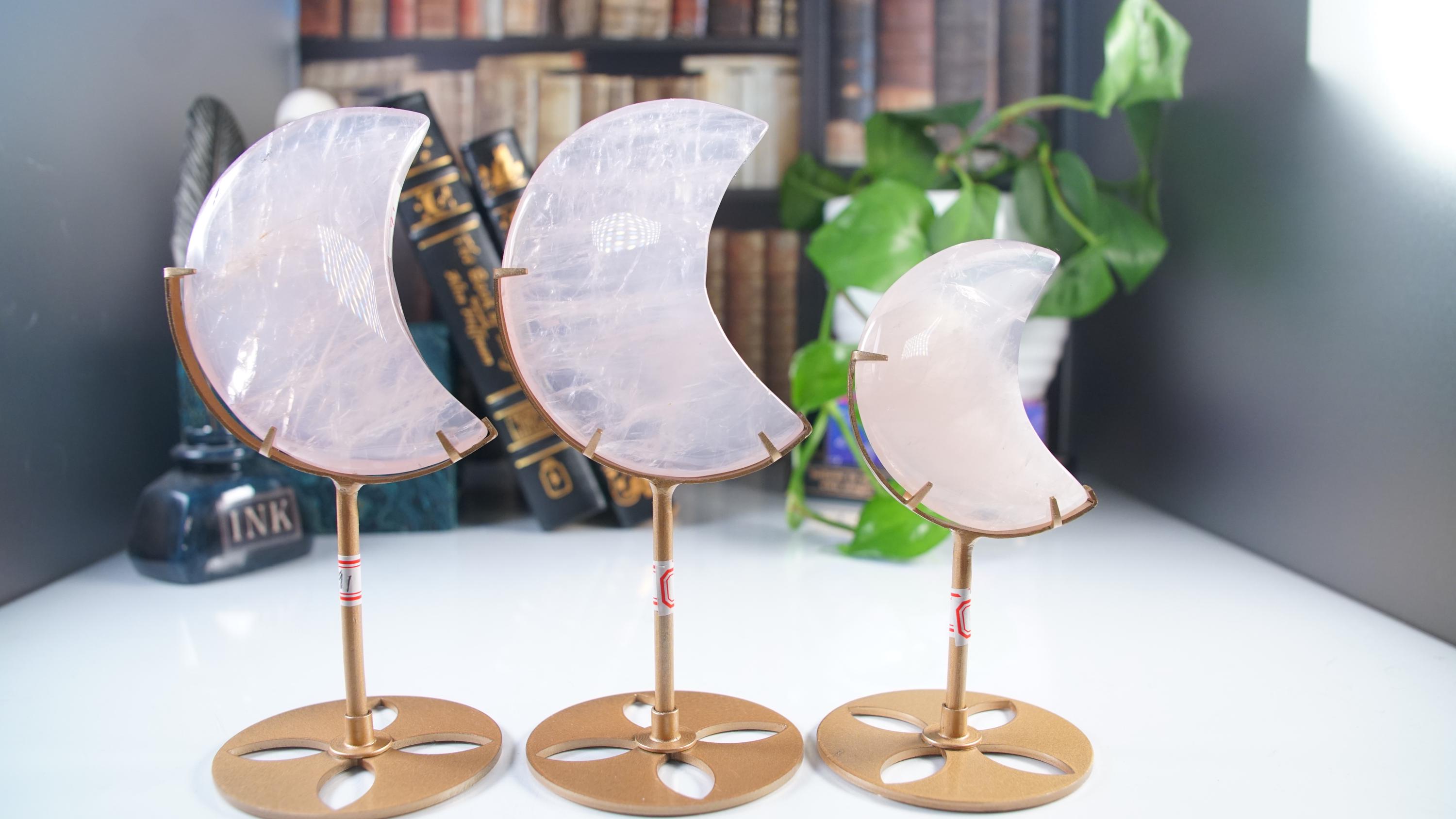 ペリウィンクルパープルローズクォーツムーン（スタンド付き）｜高品質