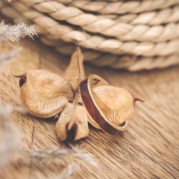 Holzring Herren & Damen Holz Ring Gold mit Ringbox fablano – Holz Eheringe – Verlobungsring Holz - Holzschmuck Ringe Frauen - Ringe Männer