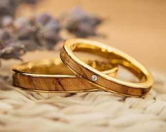Wooden wedding rings Olea Gold with stone 3 mm + 4 mm • Rings with olive wood • Waterproof & handmade • Partner rings wooden wedding ring set unisex