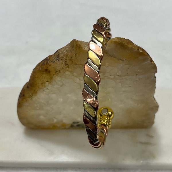 Elegant Magnetic Copper Bracelet Unisex Tri-Color