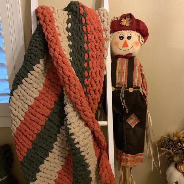 Falling leaves medium chunky knit blanket